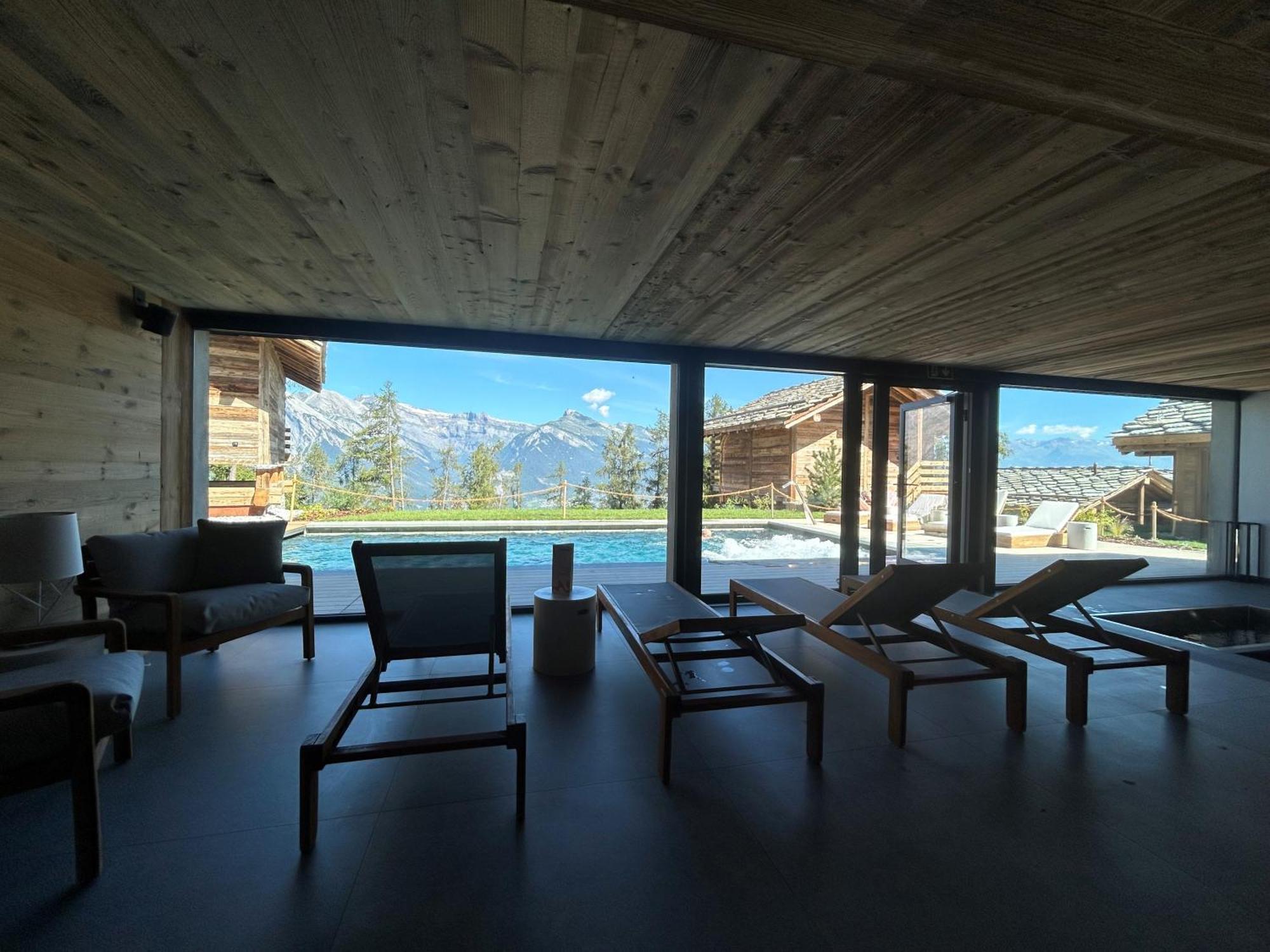 Mad Retreat Hotel Nendaz Exterior photo